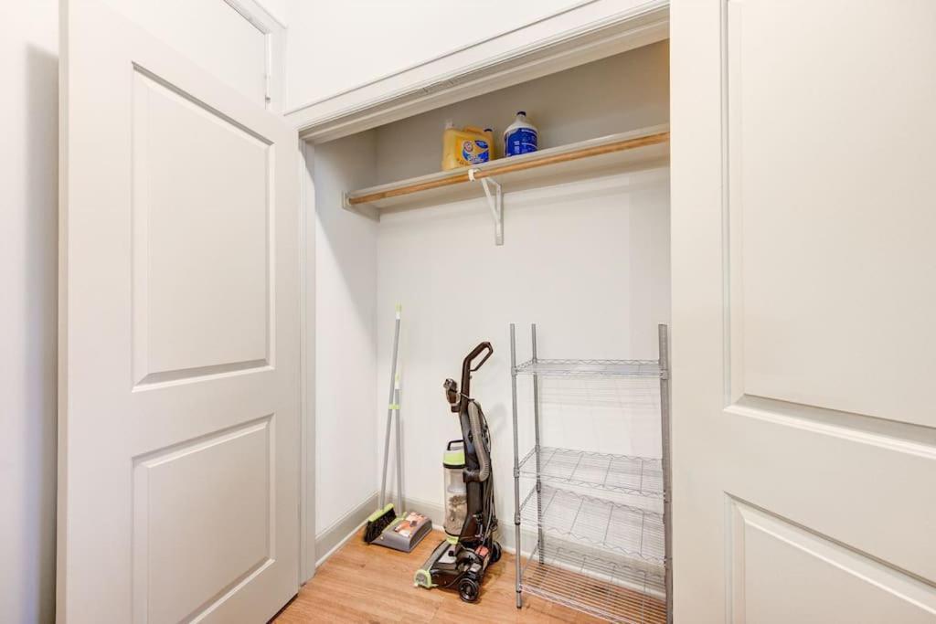 דירות יוסטון Chic 1Br Near Nrg With Pool Wifi Freeparking מראה חיצוני תמונה
